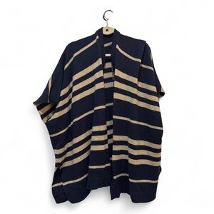 GAP Navy and Tan Knit Cardigan